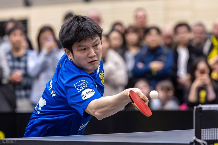 b体育-正手劈长不是下网就出界?老教练教你一招,又稳又狠又刁钻|樊振东|球友|手腕|板型|台球_新浪体育_新浪新闻